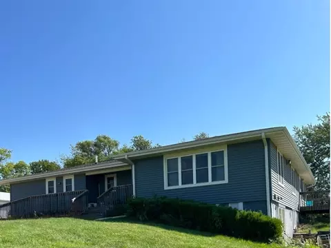 6521 43rd Ave, Norwalk, IA 50211