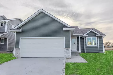 308 Fireside Dr NW, Bondurant, IA 50035