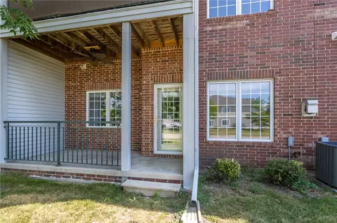 1325 SE Florence Dr #202, Waukee, IA 50263