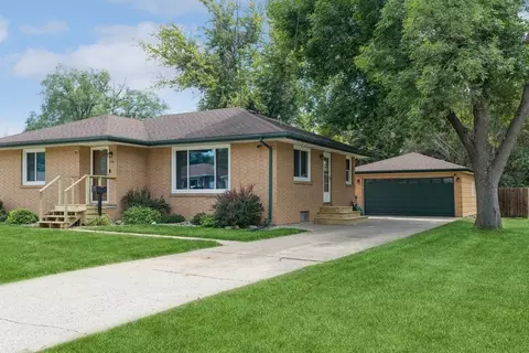 1635 Milton Ave, Des Moines, IA 50316