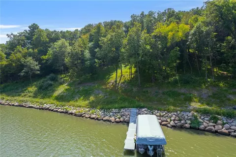 6012 Guthrie Ln, Panora, IA 50216