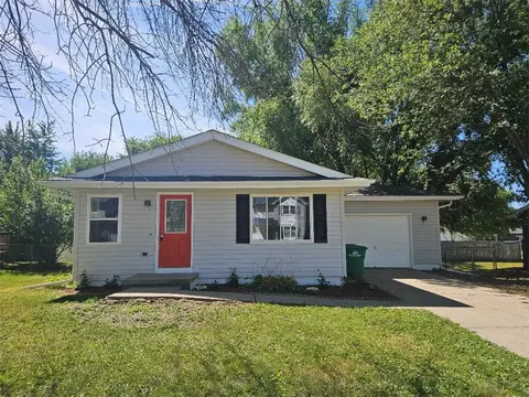 2026 Avery Ave, Norwalk, IA 50211