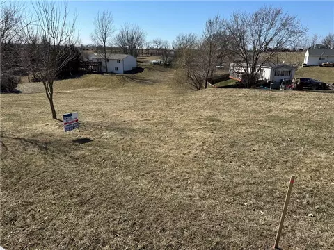 8453 Ormel Dr, Dexter, IA 50070 photo 1