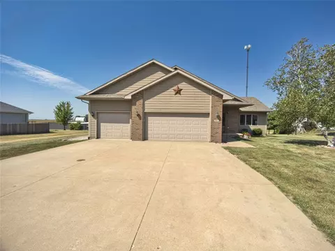 109 Rose Ln, Monroe, IA 50170