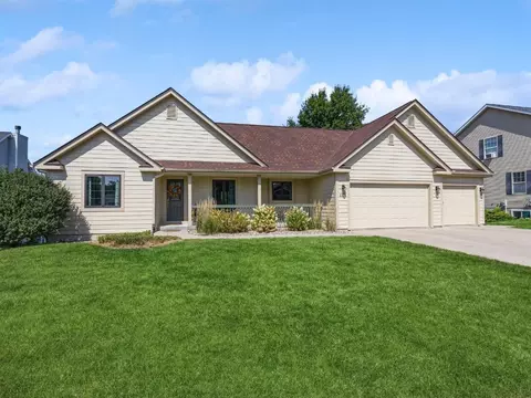 1311 S R St, Indianola, IA 50125