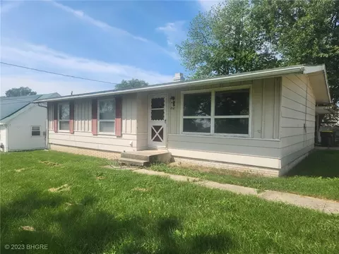 816 S Kossuth St, Osceola, IA 50213