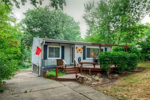 2614 Sheridan Ave, Des Moines, IA 50310