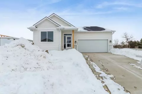 3308 NE 6th Ln, Ankeny, IA 50021