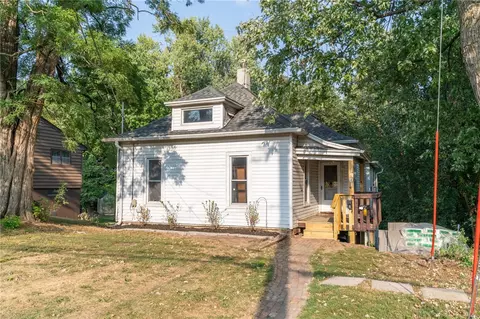 1701 34th St, Des Moines, IA 50310