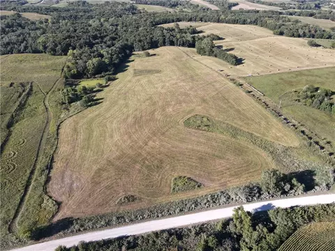 20 Clover St, Murray, IA 50174