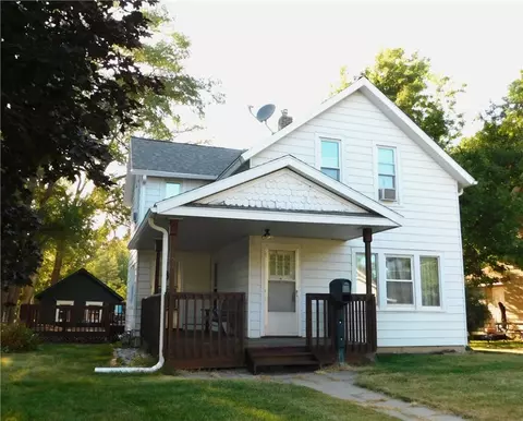 809 Division St, Boone, IA 50036