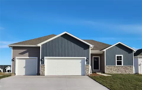 4667 172nd Way, Urbandale, IA 50323