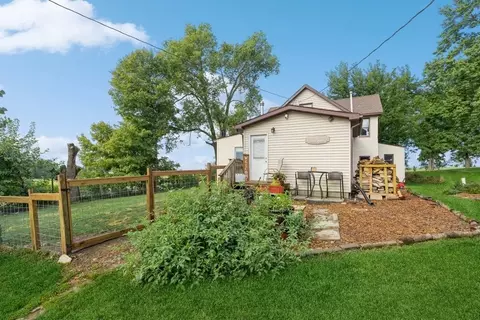 8928 N 51st Ave W, Colfax, IA 50054