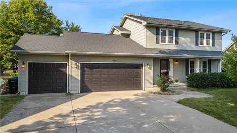 1402 NE Megan Ct, Ankeny, IA 50021