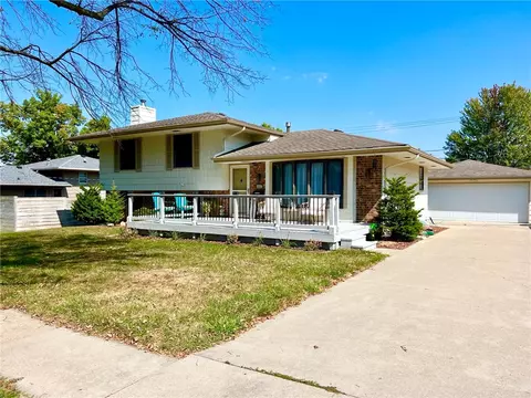 805 SE Trilein Dr, Ankeny, IA 50021