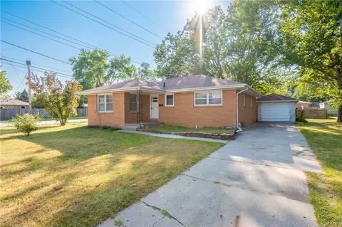 102 NW Scott St, Ankeny, IA 50023