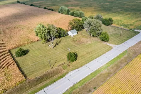 9334 NE 70th Ave, Bondurant, IA 50035