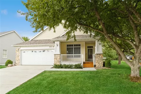 7955 Wistful Vista Dr #48, West Des Moines, IA 50266