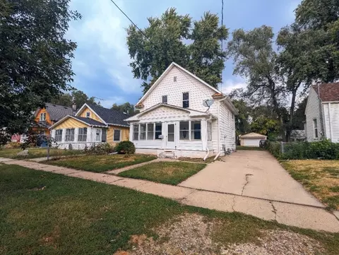 2124 Capitol Ave, Des Moines, IA 50317