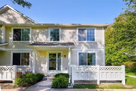 9365 Greenspire Dr #18, West Des Moines, IA 50266