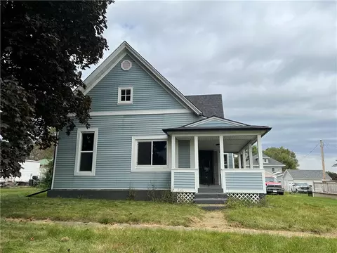 307 Cass St, Adair, IA 50002
