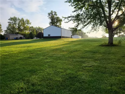 1409 E 7th St S, Newton, IA 50208