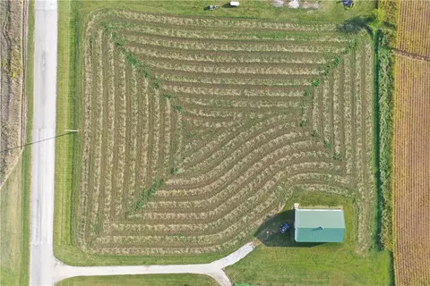 Nnn Monroe Avenue, Greenfield, IA 50849