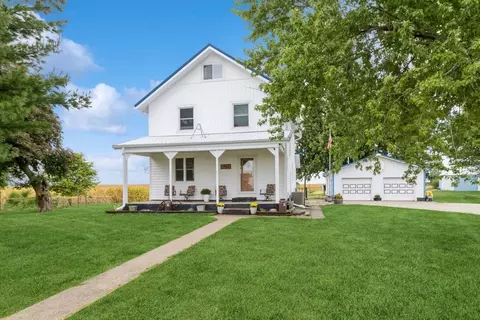 17833 G Ave, Perry, IA 50220