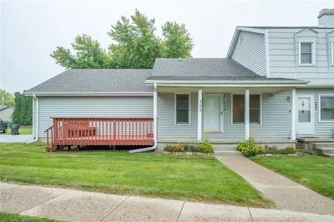 723 NW Greenwood St #15, Ankeny, IA 50023