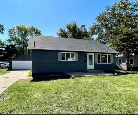 1338 Herold Ave, Des Moines, IA 50315