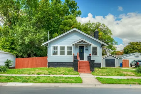 714 E Ovid Ave, Des Moines, IA 50316