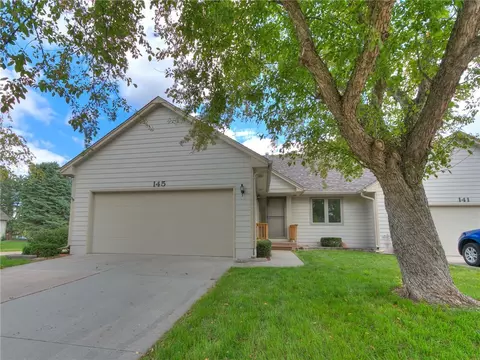 145 Evergreen Pl, West Des Moines, IA 50265