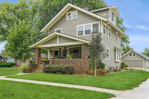 506 W Salem Ave, Indianola, IA 50125