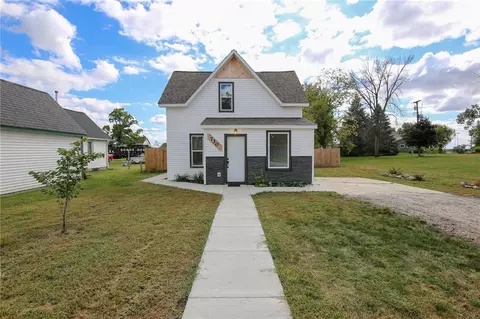 730 Main St, Mccallsburg, IA 50154