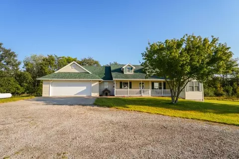 2249 Magnolia Rd, Woodward, IA 50276