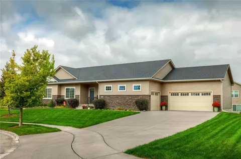 608 NE 46th Ct, Ankeny, IA 50021