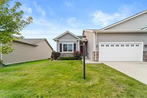 6540 NE 8th Ct, Des Moines, IA 50313