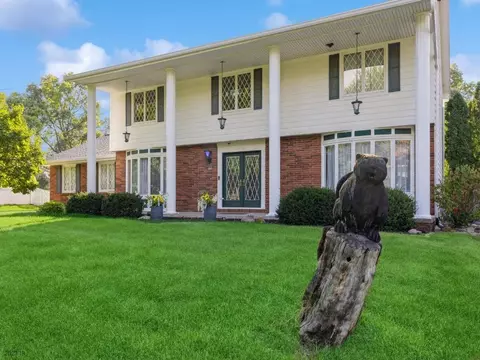 4026 Beaver Ave, Des Moines, IA 50310