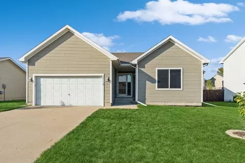 2719 14th St SW, Altoona, IA 50009