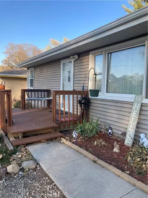 7803 SW 10th Pl, Des Moines, IA 50315