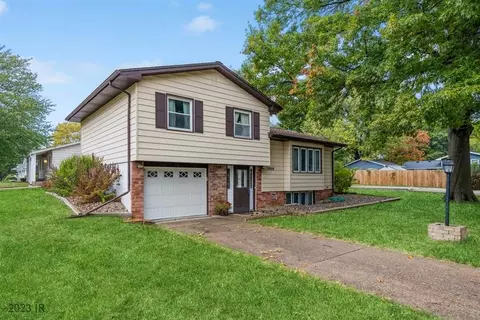 5908 SE 7th Ct, Des Moines, IA 50315