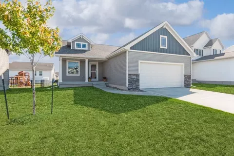 4117 NW Northwood Dr, Ankeny, IA 50023