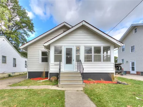 1129 Rose Ave, Des Moines, IA 50315
