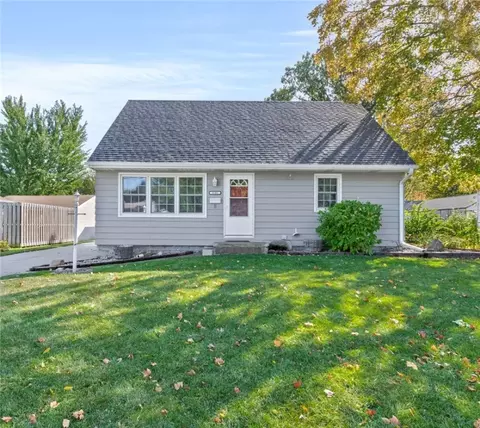 3101 E Ovid Ave, Des Moines, IA 50317