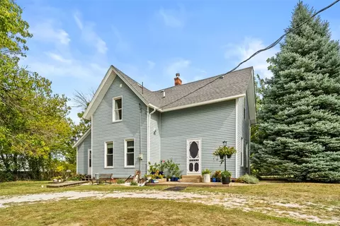 705 W 1st St, Grimes, IA 50111