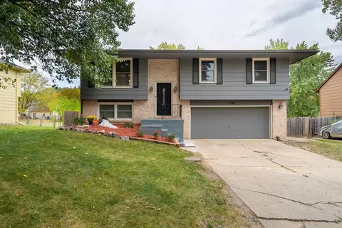 1732 E Lacona Ave, Des Moines, IA 50320
