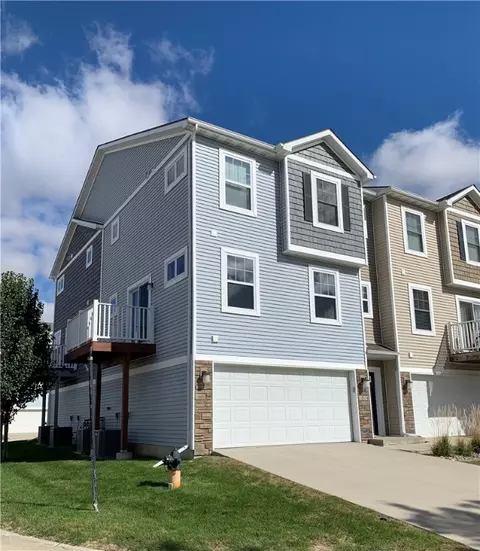 1004 NE 48th Ln, Ankeny, IA 50021