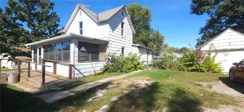301 Q Ave, Nevada, IA 50201