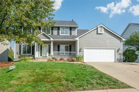 239 57th Ct, West Des Moines, IA 50266