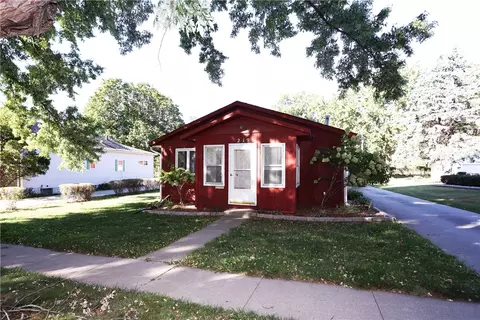 219 S Greene St, Boone, IA 50036